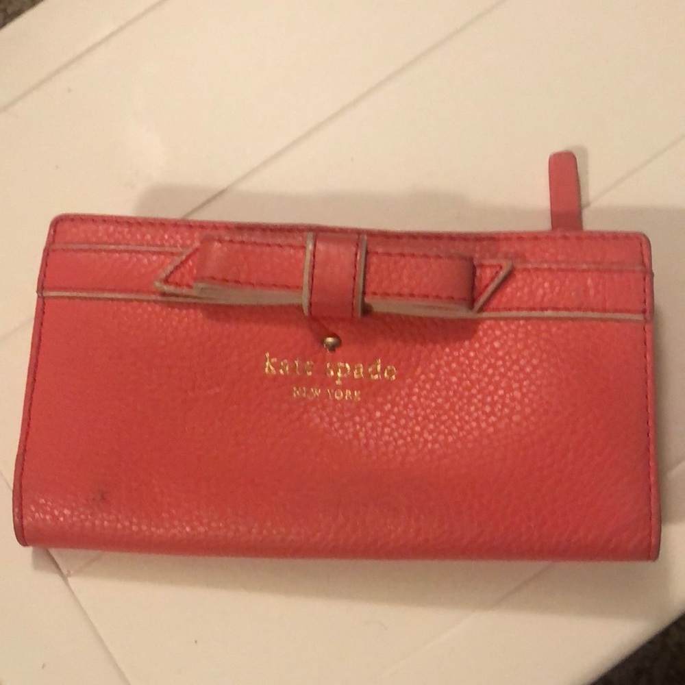 Kate Spade Wallet ♠️